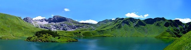 Ráčil bych 500 litrů vaší nejlepší dešťové
